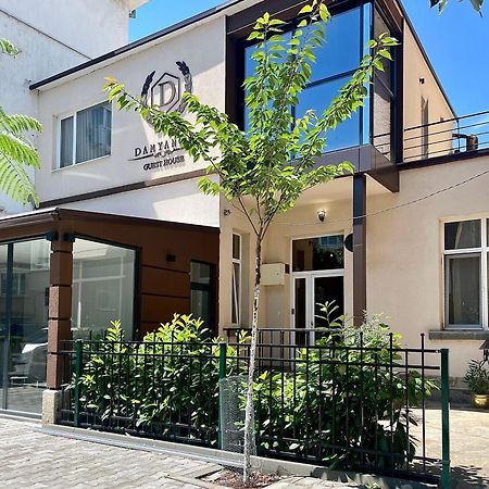 卡赞勒克 达姆雅诺夫旅馆酒店 外观 照片
